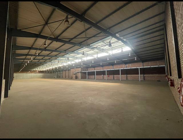 2,000M² FACTORY TO LET IN BRAKPAN CENTRAL